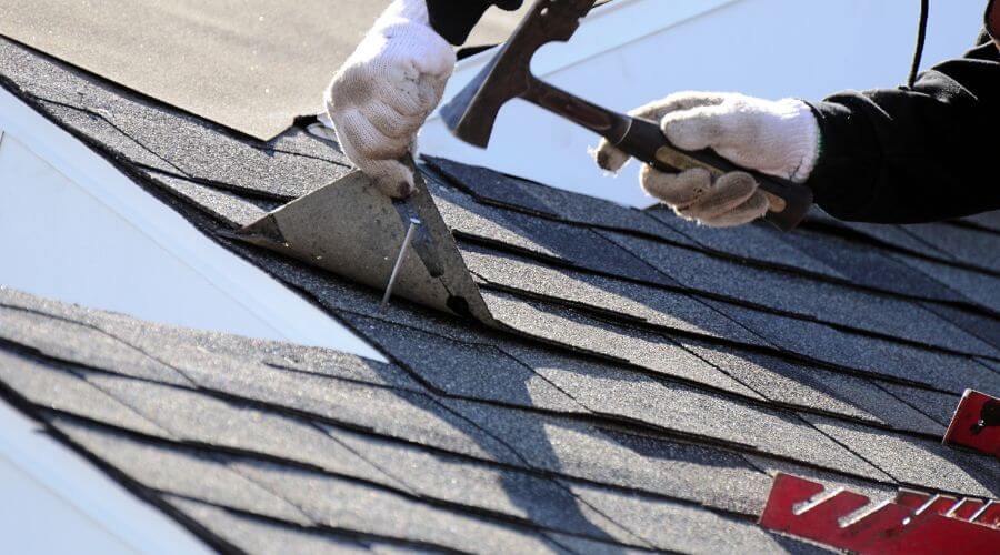 Expert Emergency Roof Repairs services in Batavia, IL